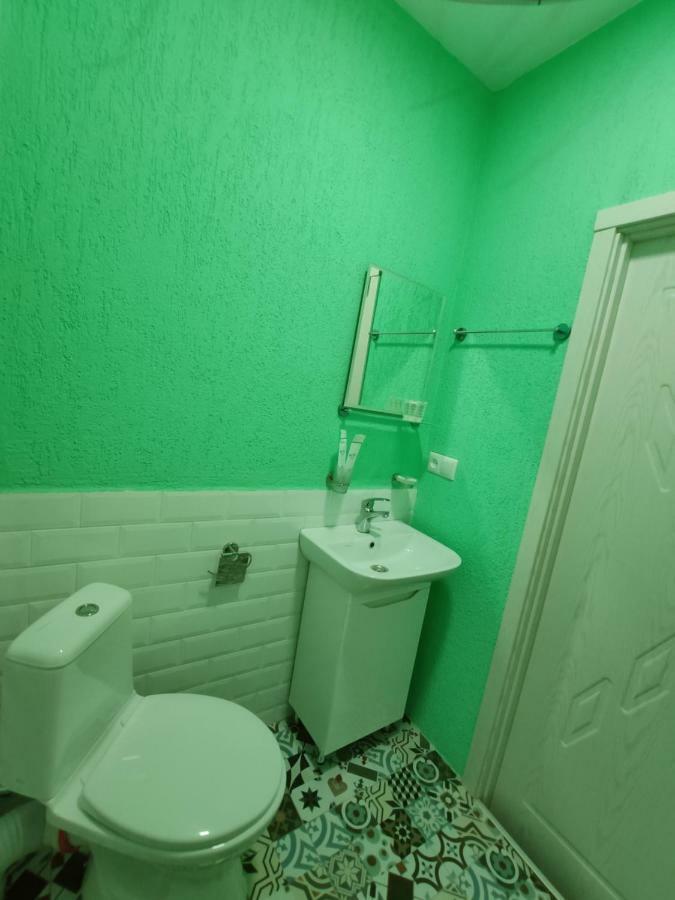 Гостевой дом Истити Кутаиси Экстерьер фото