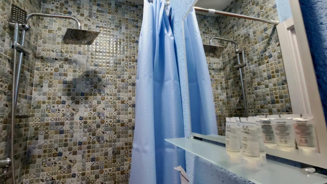 Гостевой дом Истити Кутаиси Экстерьер фото